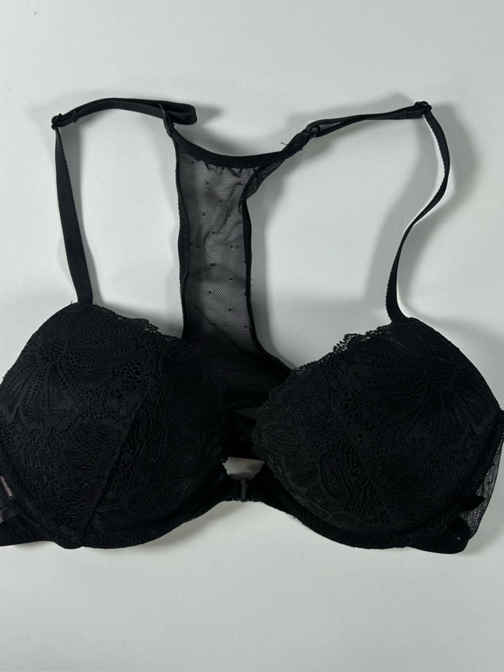 Victoria's Secret Push Up Size 32C Black Lace Racerback Bra Front Close
